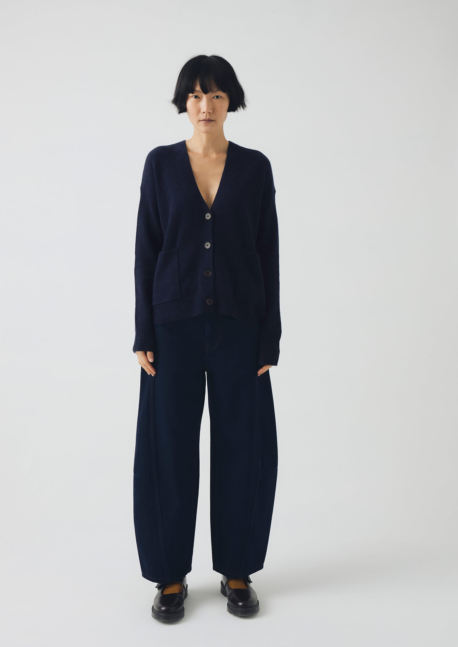 Ffion Wool Cashmere Boxy Cardigan | Darkest Navy