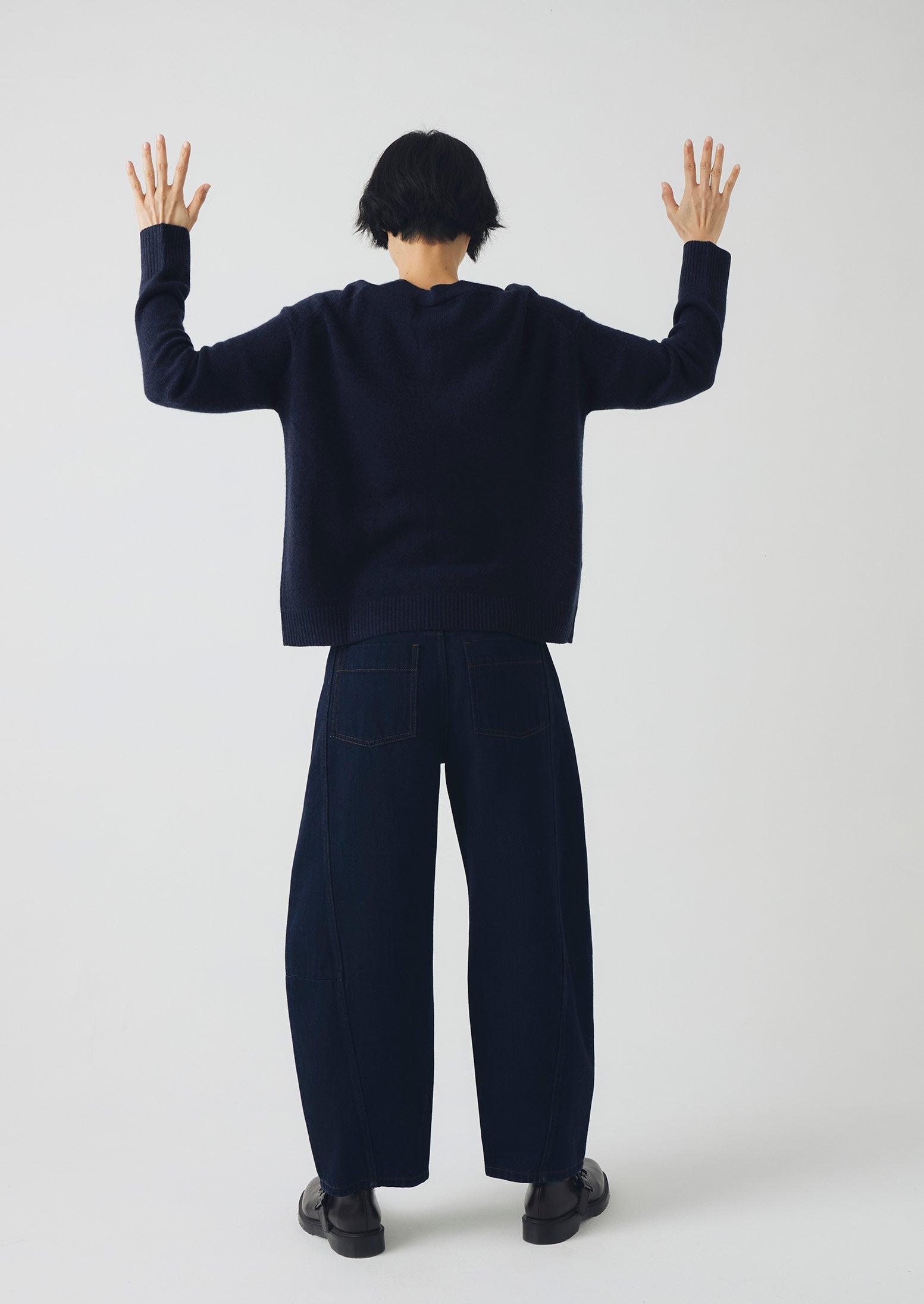 Ffion Wool Cashmere Boxy Cardigan | Darkest Navy