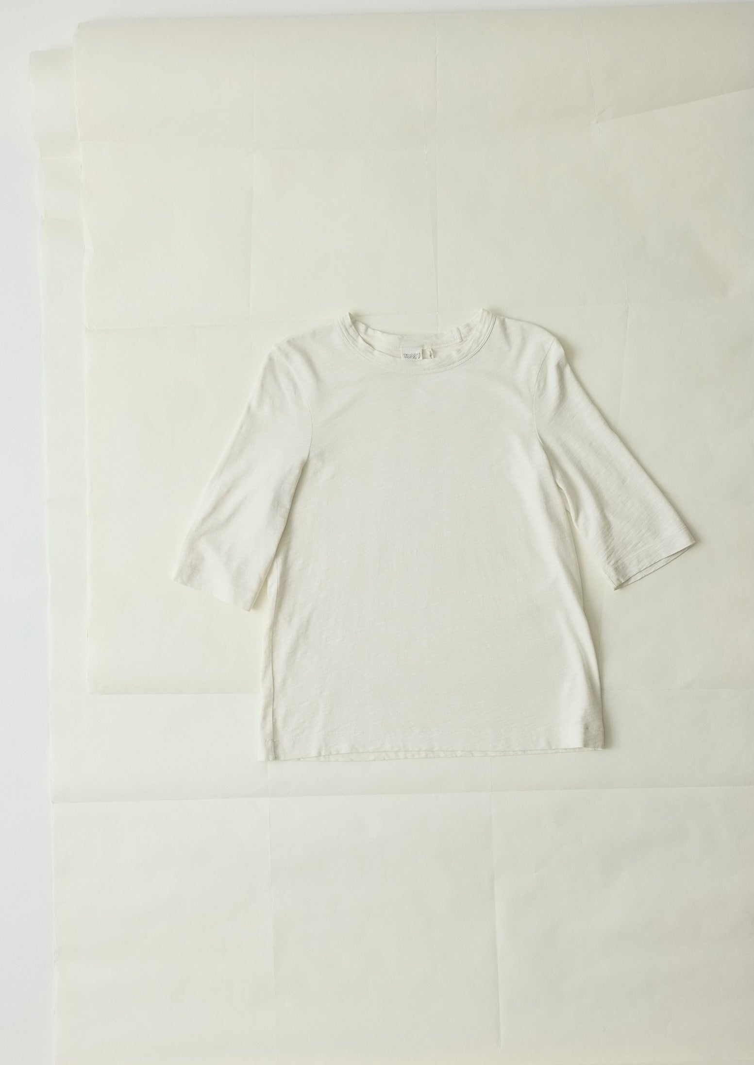 Cleo Garment Dyed Organic Cotton Tee | Chalk