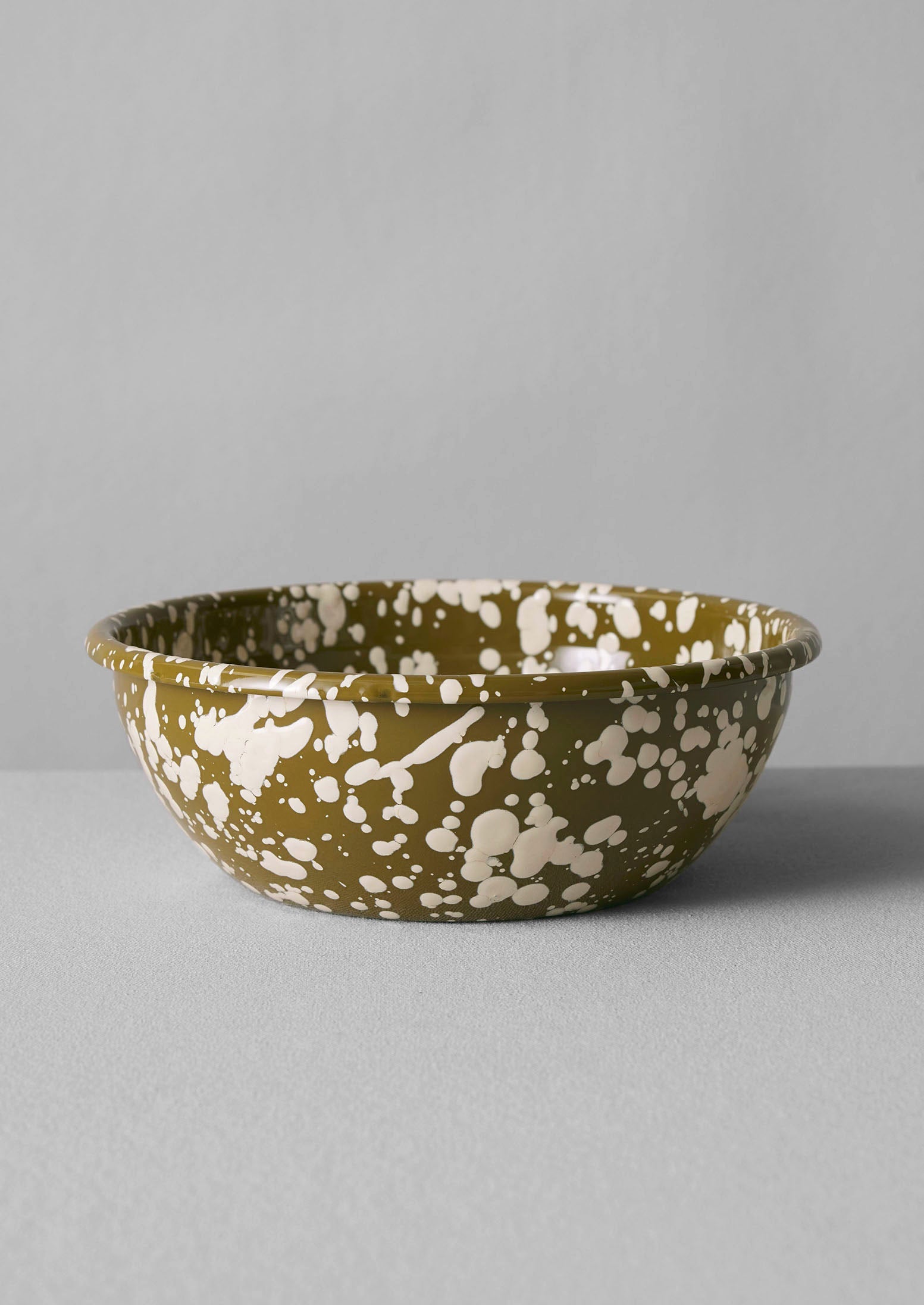 Splatter Enamel Salad Bowl | Olive/Ecru