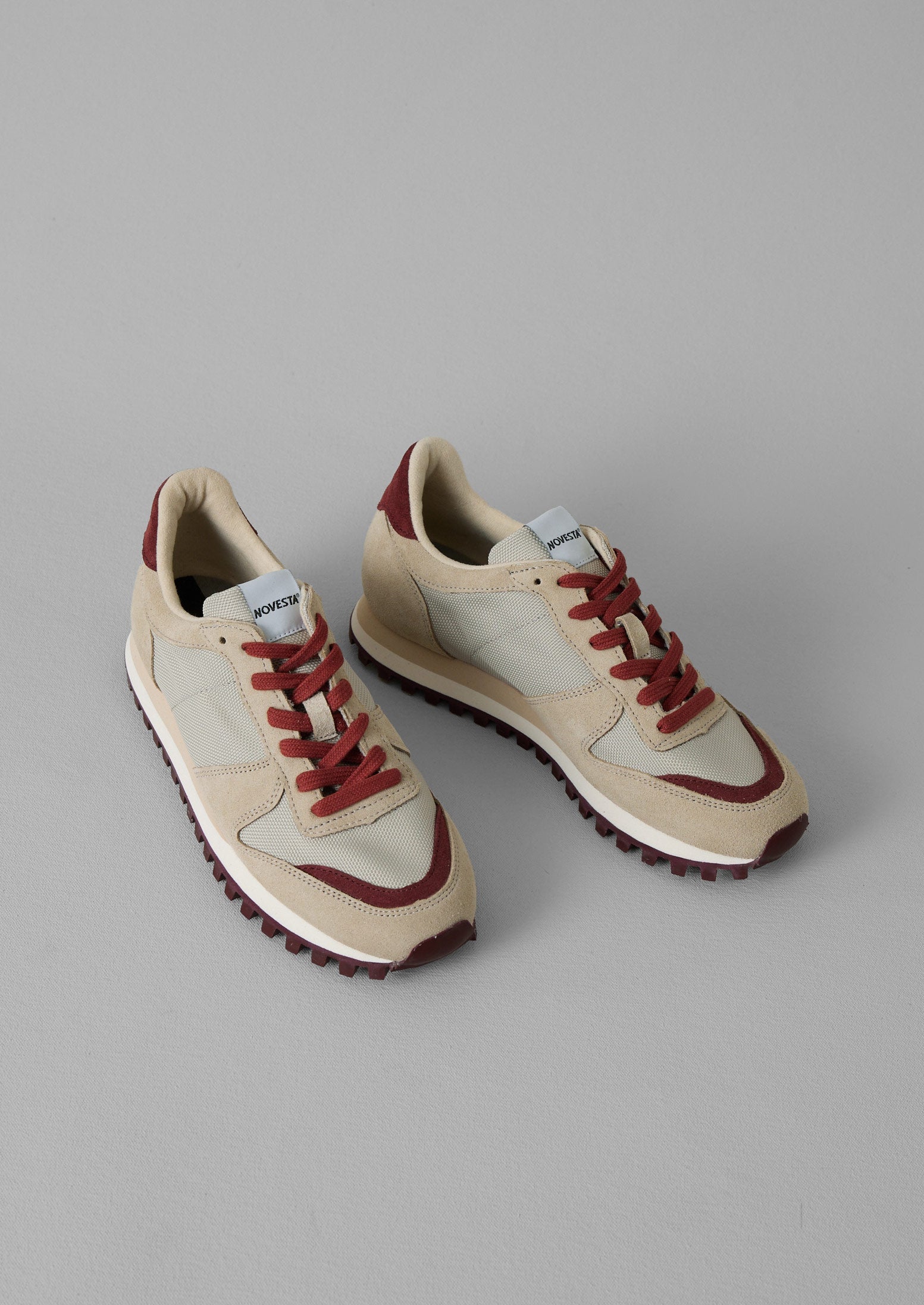 Novesta Marathon Trail Sneakers | Chalk/Brick