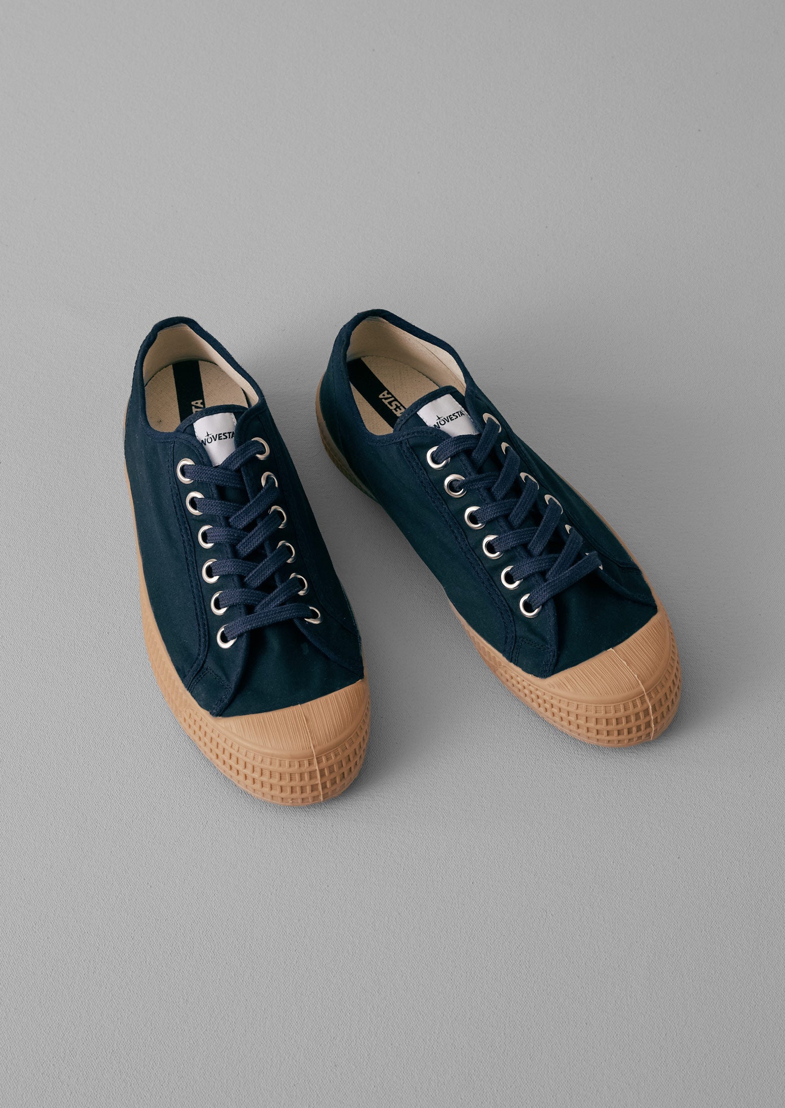 Novesta Star Master Waxed Cotton Plimsolls | Indigo