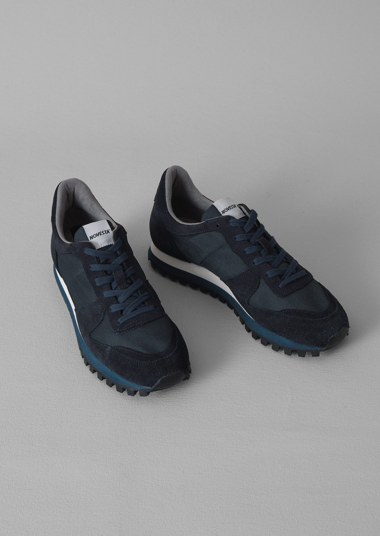 Novesta Marathon Sneakers | Dark Navy
