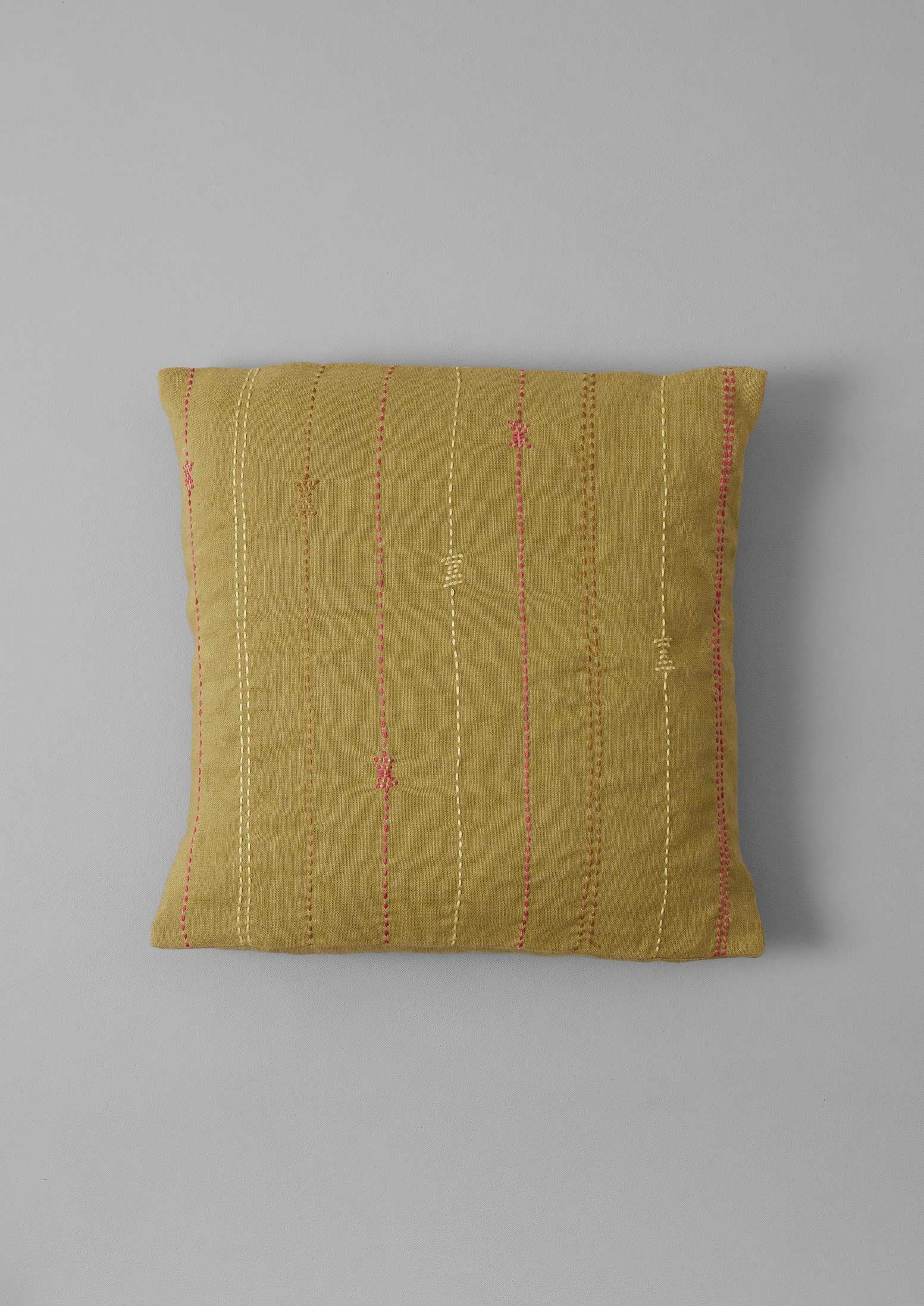 Basri Hand Embroidered Pillow Cover | Apple