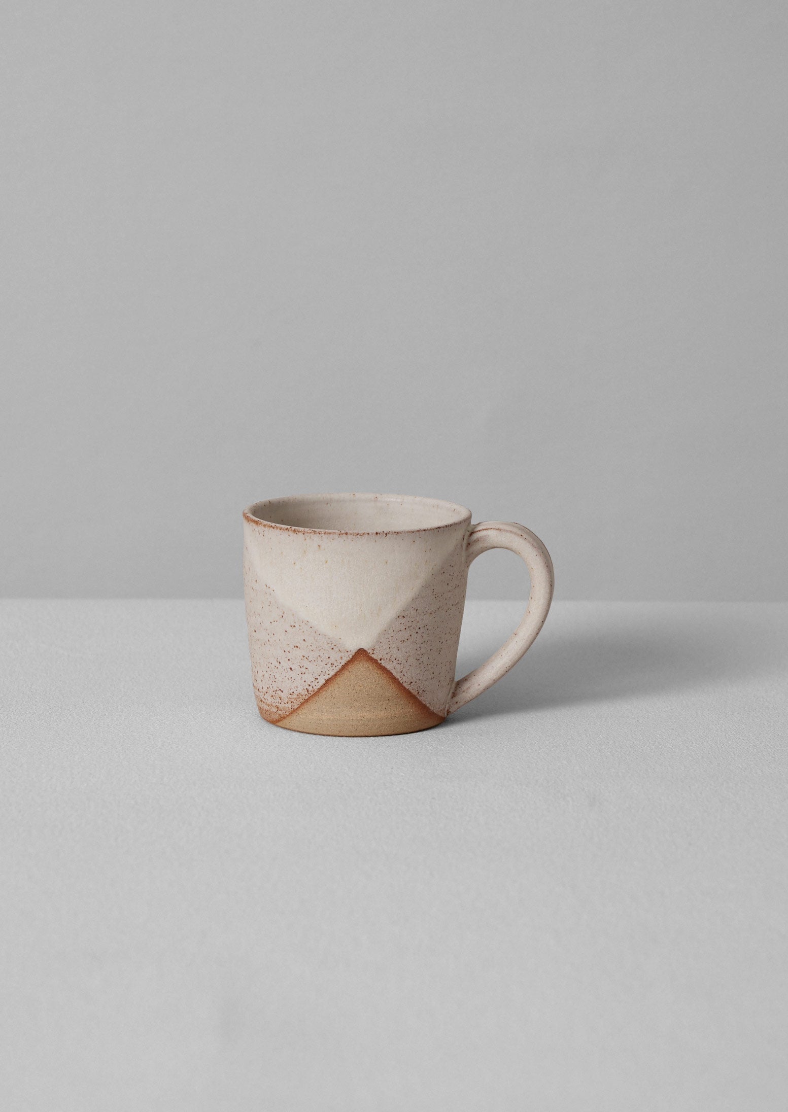 Maria Cabrera Mug | White/Natural