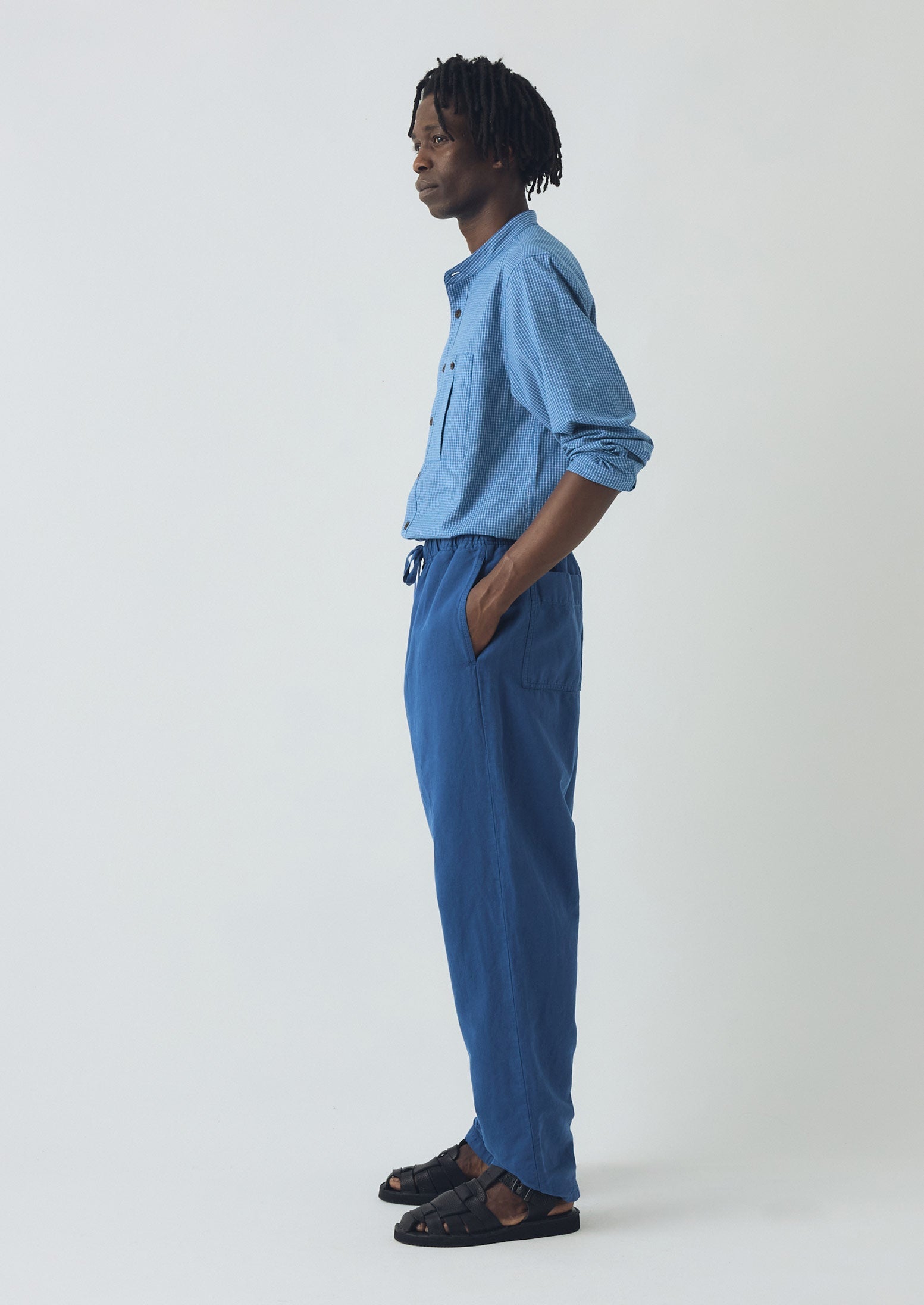 Alfie Garment Dyed Herringbone Pants | Delft