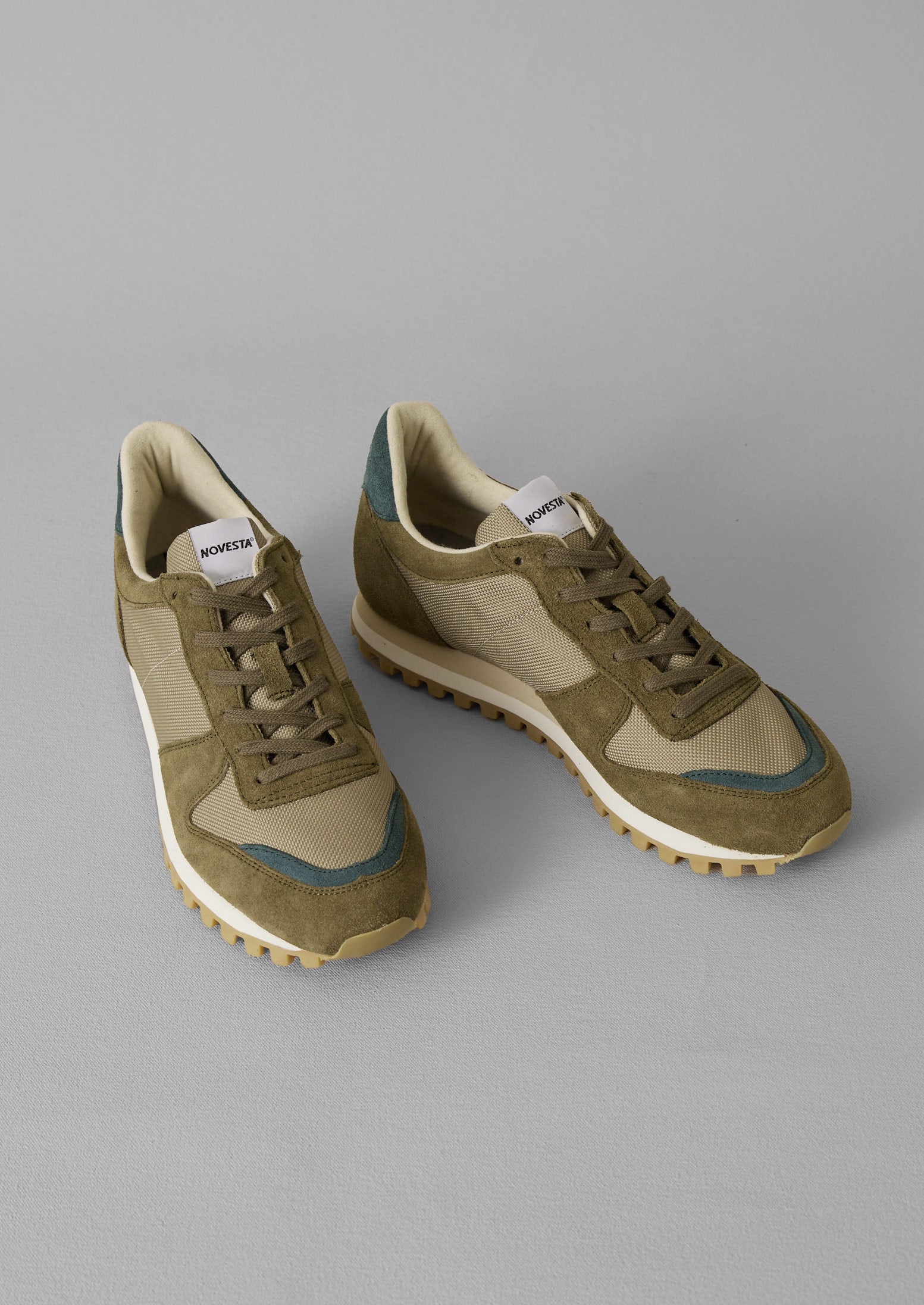 Novesta Marathon Sneakers | Pine