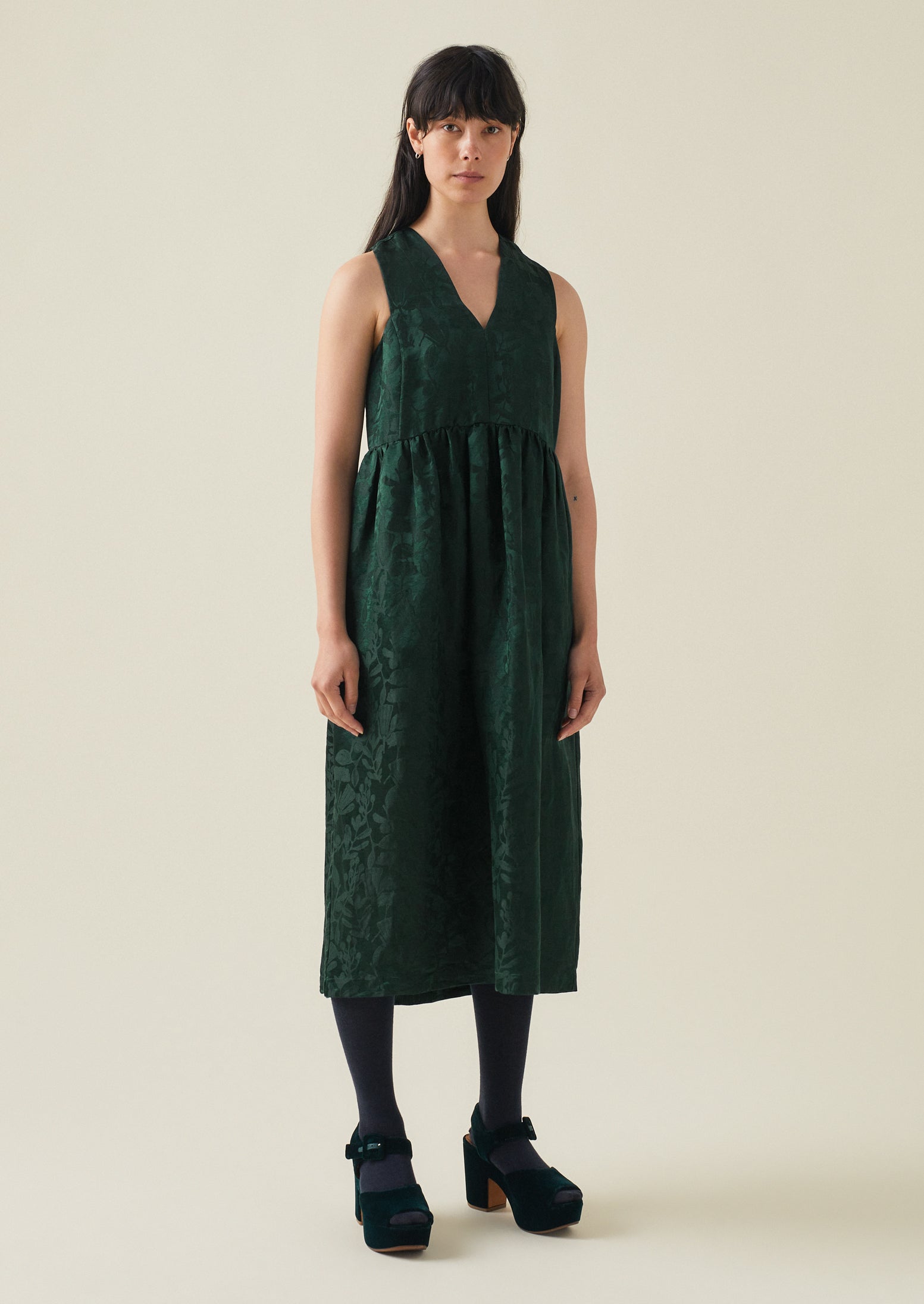 Linen Silk Jacquard Sleeveless Dress | Lapis Green